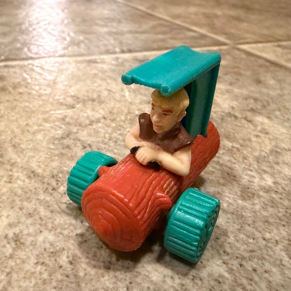 Vintage Flintstones Fred Flintstone Toy Car Ride Mini Figurine Collectible